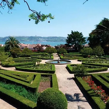 Apartment Lovely Near Belem Lisbon